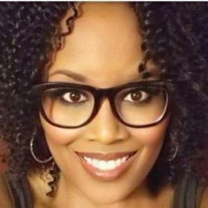 Meet your Posher, Makeena